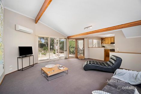 Property photo of 15 Marina Drive Mount Clear VIC 3350