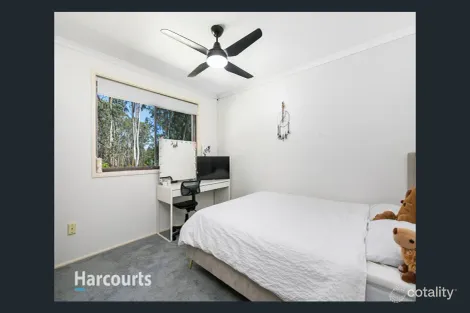 Property photo of 21 Horseshoe Circuit St Clair NSW 2759