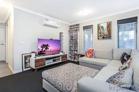 Property photo of 15 Sable Circuit Officer VIC 3809