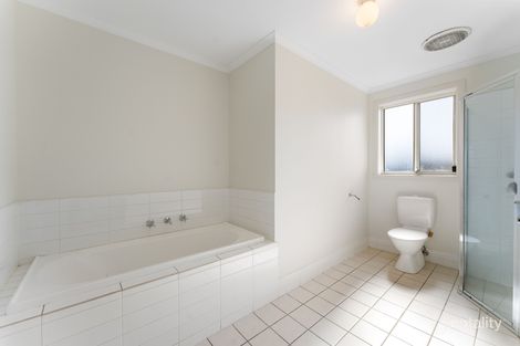 Property photo of 9 Oakwood Circuit Munno Para West SA 5115