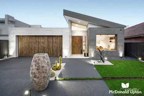 Property photo of 22 Gilbertson Street Essendon VIC 3040