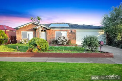 Property photo of 8 Prospero Way Truganina VIC 3029