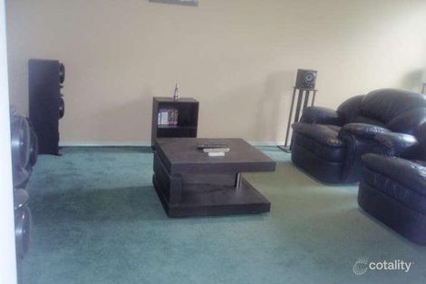 Property photo of 9 Risley Close Caroline Springs VIC 3023