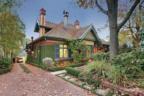 Property photo of 24 Chaucer Crescent Canterbury VIC 3126