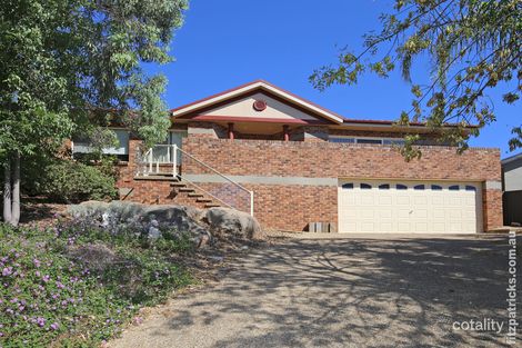 Property photo of 18 Stellway Close Kooringal NSW 2650