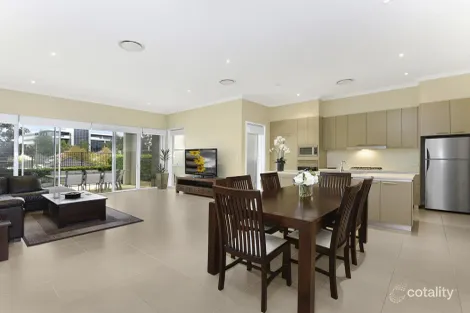 Property photo of 21 Linden Way Bella Vista NSW 2153