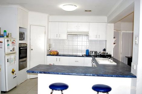 Property photo of 14 Thirroul Circuit Prestons NSW 2170