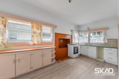 Property photo of 18 Geelong Road Werribee VIC 3030