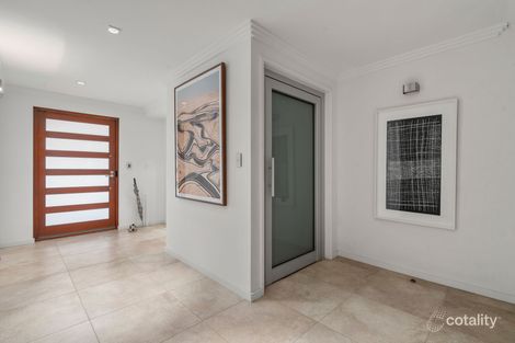 Property photo of 2 McHenry Lane Nedlands WA 6009