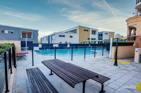 Property photo of 2042/3029 The Boulevarde Carrara QLD 4211