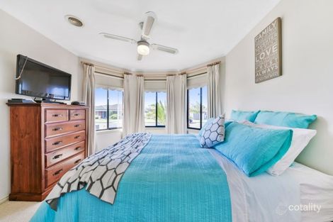 18 Mayfield Cres, St Albans Park, VIC 3219