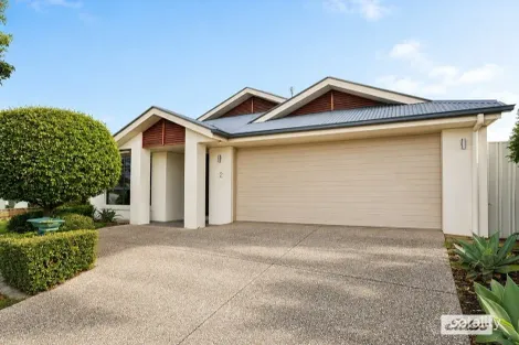 Property photo of 2 Geebung Meridan Plains QLD 4551