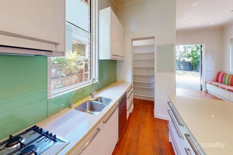 Property photo of 4 Ellesmere Road Windsor VIC 3181