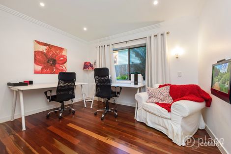 Property photo of 30 Galsworthy Street Holland Park West QLD 4121