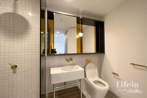 3417/160 Victoria St, Carlton, VIC 3053