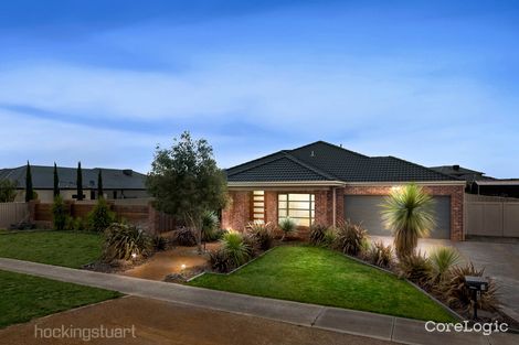 Property photo of 40 Highfield Way Kurunjang VIC 3337