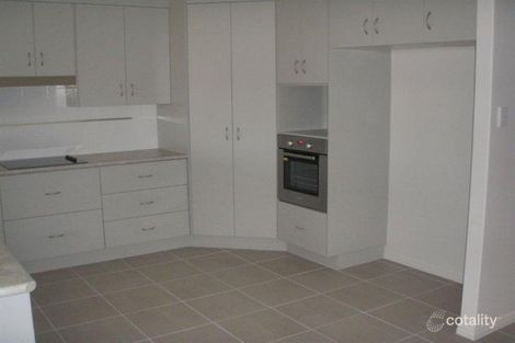 Property photo of 18 Koolamarra Drive Gracemere QLD 4702