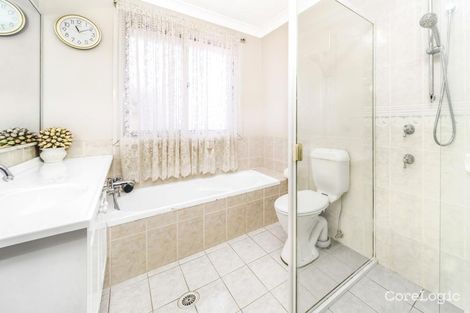 Property photo of 12 Nutmeg Close Casula NSW 2170