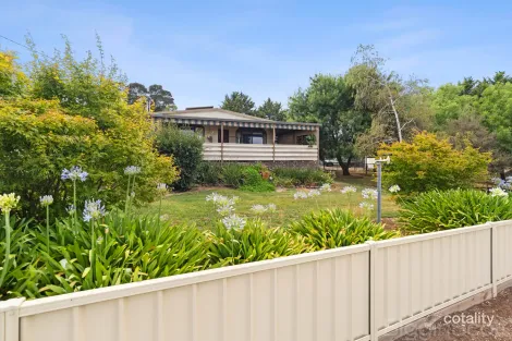 2 Elizabeth St, Smeaton, VIC 3364