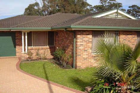 17 Cyclamen Pl, Macquarie Fields, NSW 2564
