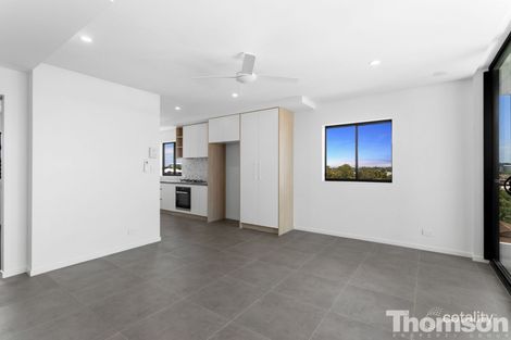 Property photo of 702/9 Violet Street Redcliffe QLD 4020