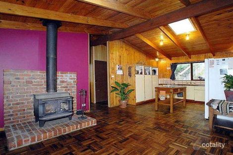 Property photo of 48 Bellbird Crescent Emerald VIC 3782