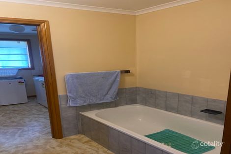 Property photo of 2/18 Brauman Street Shepparton VIC 3630