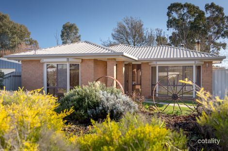 Property photo of 17 Annika Place Barnawartha VIC 3688