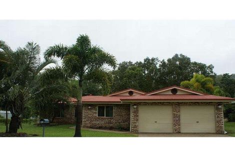 Property photo of 3 Mapley Court Sarina QLD 4737