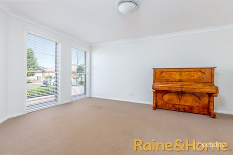 Property photo of 5 Durum Circuit Dubbo NSW 2830