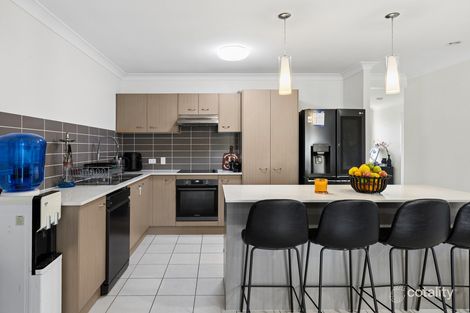 Property photo of 2 Flagstone Way Berrinba QLD 4117
