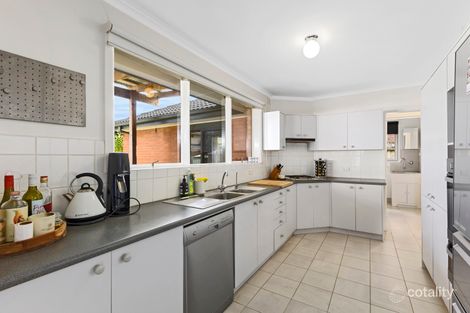 Property photo of 37 Lewton Road Mount Waverley VIC 3149