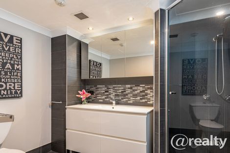 Property photo of 315/35 Ferry Street Kangaroo Point QLD 4169