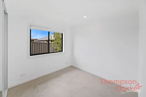 Property photo of 3 Bergman Way Rutherford NSW 2320