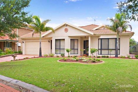 16 Woodlake Ct, Wattle Grove, NSW 2173