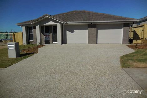 2/15 Bluegrass Ct, Hillcrest, QLD 4118