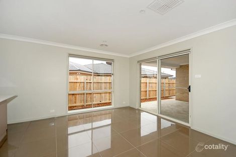 Property photo of 1 Forace Street Casey ACT 2913