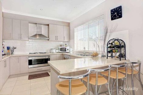 Property photo of 22 Ironbark Grove Burnside Heights VIC 3023