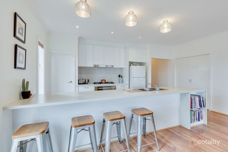 Property photo of 3 Central Park Court Ballan VIC 3342
