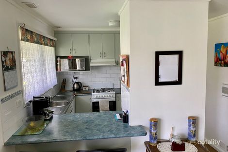 Property photo of 38 Healey Close Wodonga VIC 3690