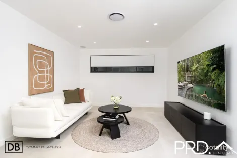 Property photo of 39 Victor Avenue Picnic Point NSW 2213