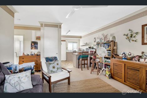 Property photo of 2/362 McCoombe Street Mooroobool QLD 4870