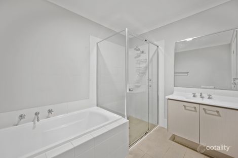 Property photo of 1/4 Parkwood Road Holsworthy NSW 2173