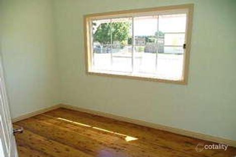 Property photo of 29 Alamein Walk West Bathurst NSW 2795