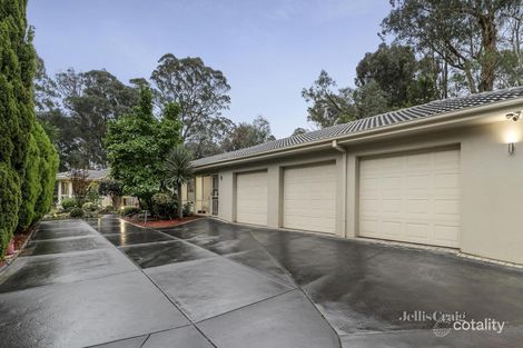 Property photo of 1 Raymond Elliot Court Park Orchards VIC 3114