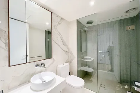 Property photo of 413/77 Queens Road Melbourne VIC 3004