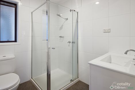 Property photo of 12 Castlefield Court Warragul VIC 3820