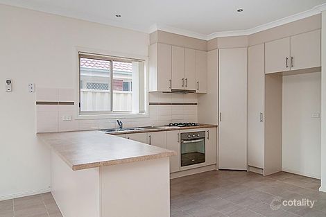 Property photo of 2/2 Jaque Court Kurunjang VIC 3337