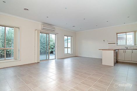 Property photo of 2/2 Jaque Court Kurunjang VIC 3337