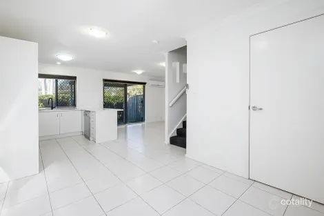 Property photo of 3/20 Panda Street Doolandella QLD 4077
